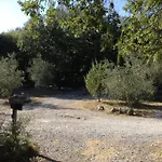 Roulottes Et De Saint Cerice * Vogüé