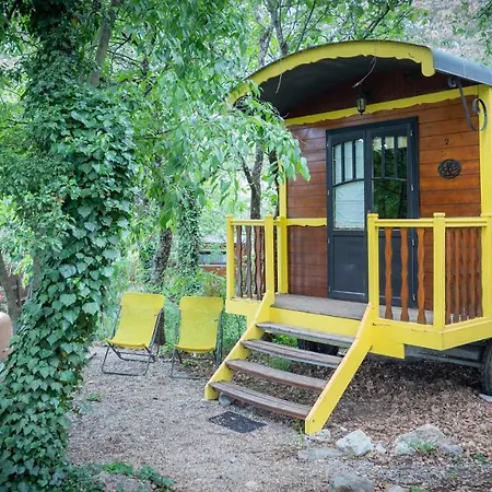 Camping Roulottes Et De Saint Cerice