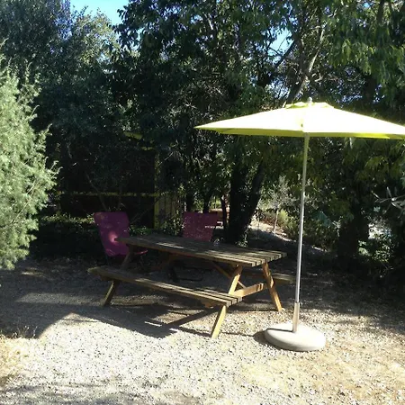 Roulottes Et De Saint Cerice * Vogue